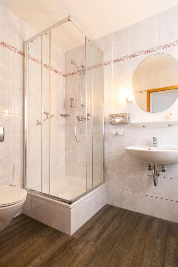 Villa Auszeit Hotel Garni Heringsdorf  Ngoại thất bức ảnh